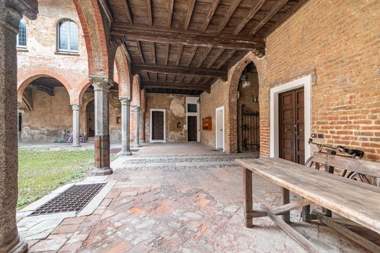 House Of Foscolo - Palazzo Cornazzani - By Host4U Apartment Pavia Exterior foto