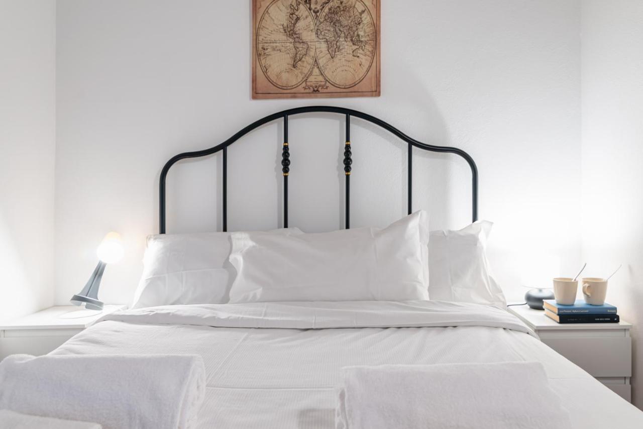 House Of Foscolo - Palazzo Cornazzani - By Host4U Apartment Pavia Exterior foto