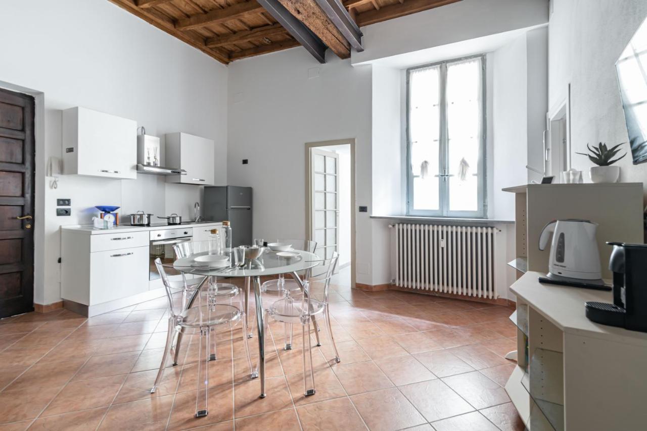 House Of Foscolo - Palazzo Cornazzani - By Host4U Apartment Pavia Exterior foto